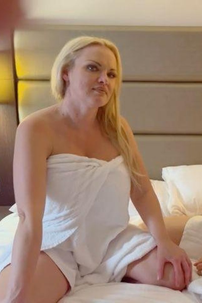 Threesum Roleplay - Screenshot 1 of 4 - All Sex
