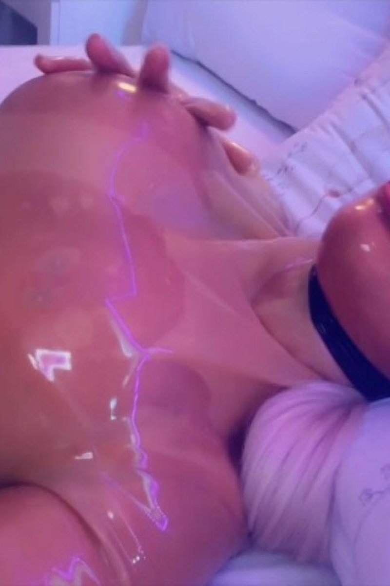 Butt Plug - Screenshot 1 of 4 - Babes