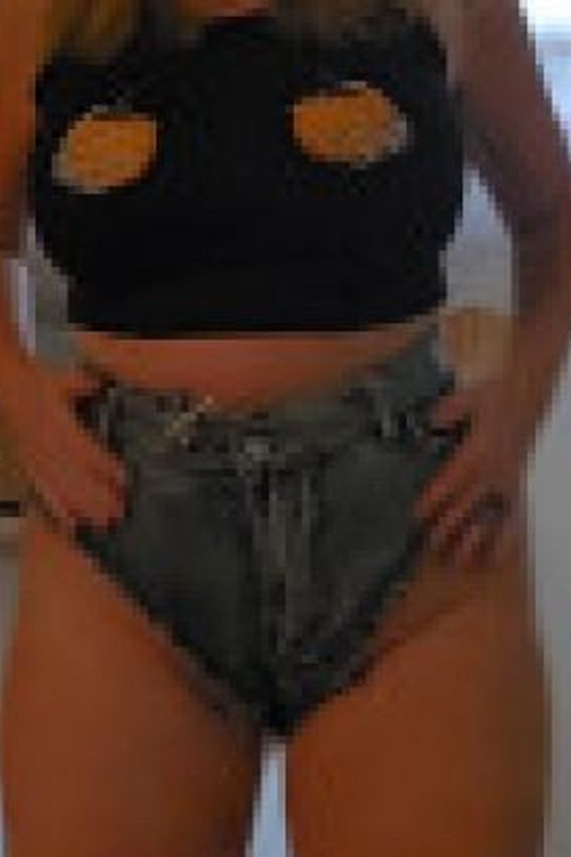 Pumpkin Patch Homewrecker - Screenshot 1 of 4 - Big Tits