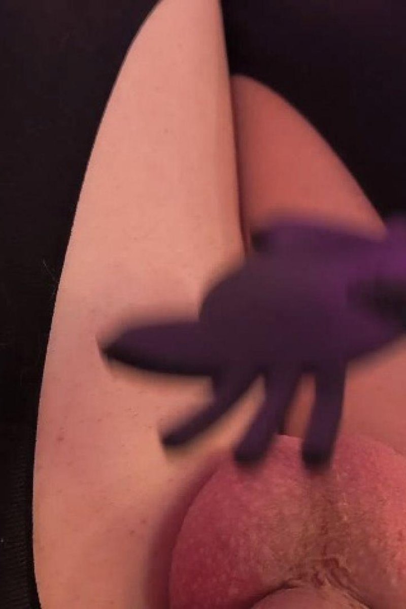 Balls Slapping POV - Screenshot 1 of 4 - Bitch