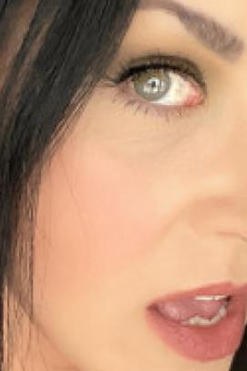 Urgently Needed - Screenshot 1 of 4 - MILF (30+)