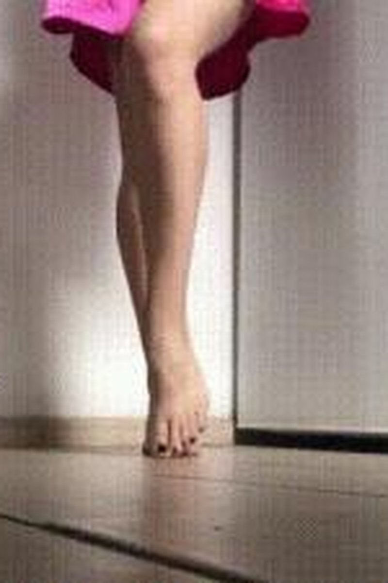 Feet Dancing! - Screenshot 1 of 4 - Foot Fetish