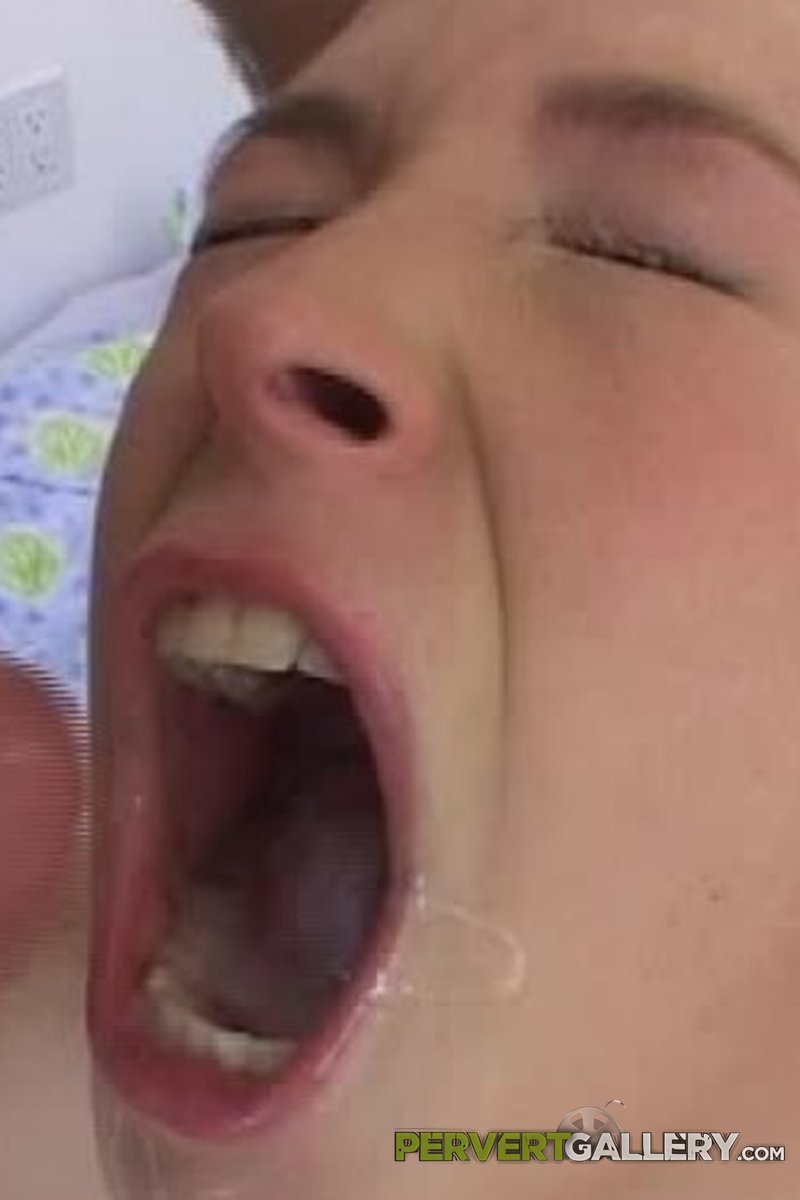 Ashley the Cum Drinking Teen - Screenshot 1 of 4 - Cum Swallowing