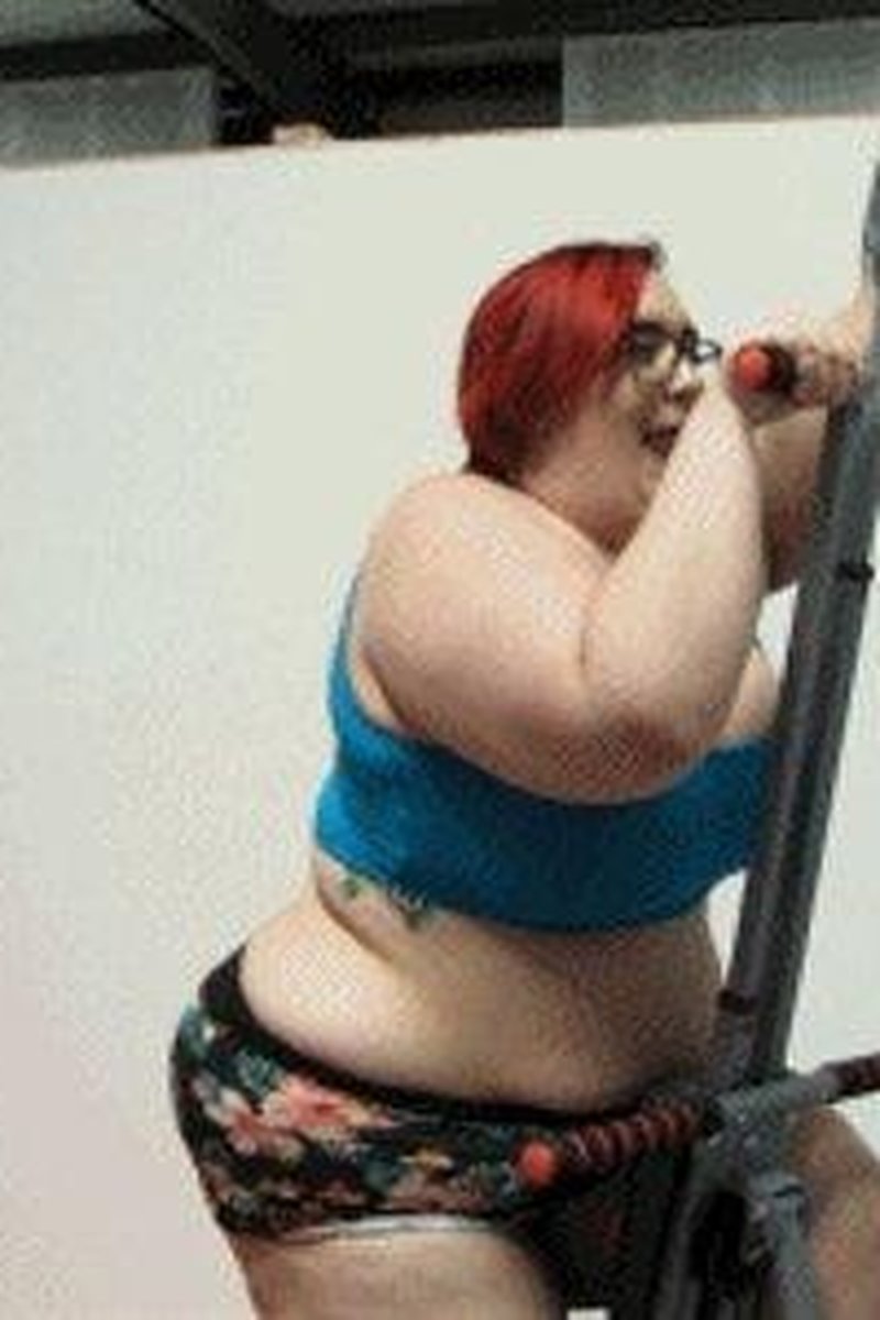 BBW Curvy Quinn - Workout Struggle Wmv HD - Screenshot 1 of 4 - BBW