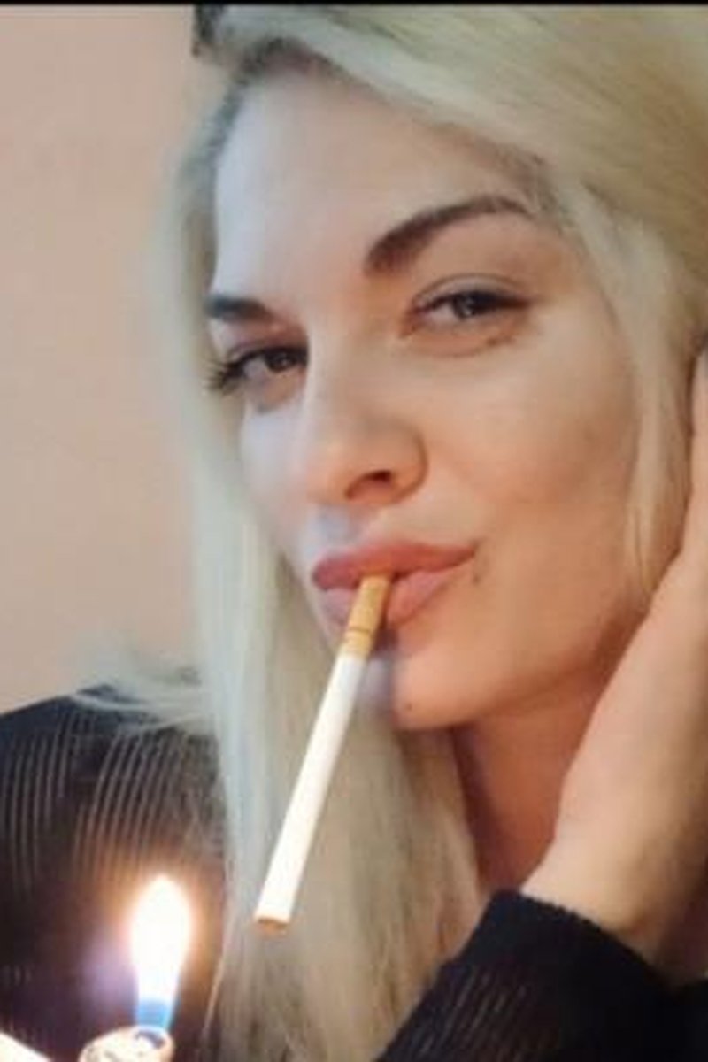 Sensual Power Dangling - Screenshot 1 of 4 - Blonde Hair (Female)