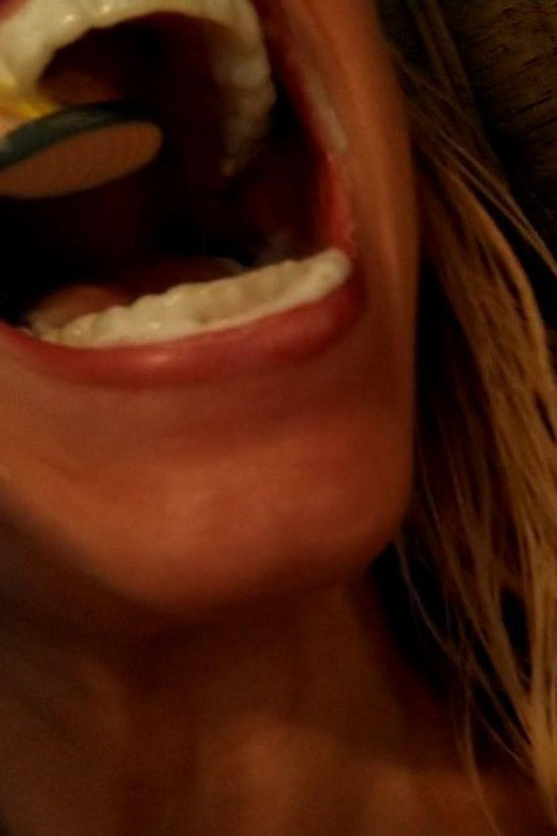 Brushing My Teeth - Screenshot 1 of 4 - Mouth Fetish