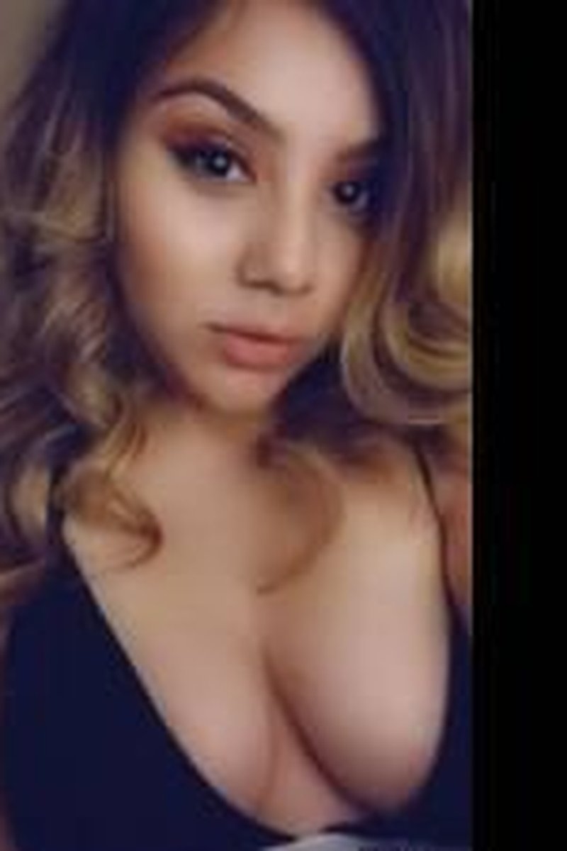 Just Quick Preview - Screenshot 1 of 4 - Medium Tits