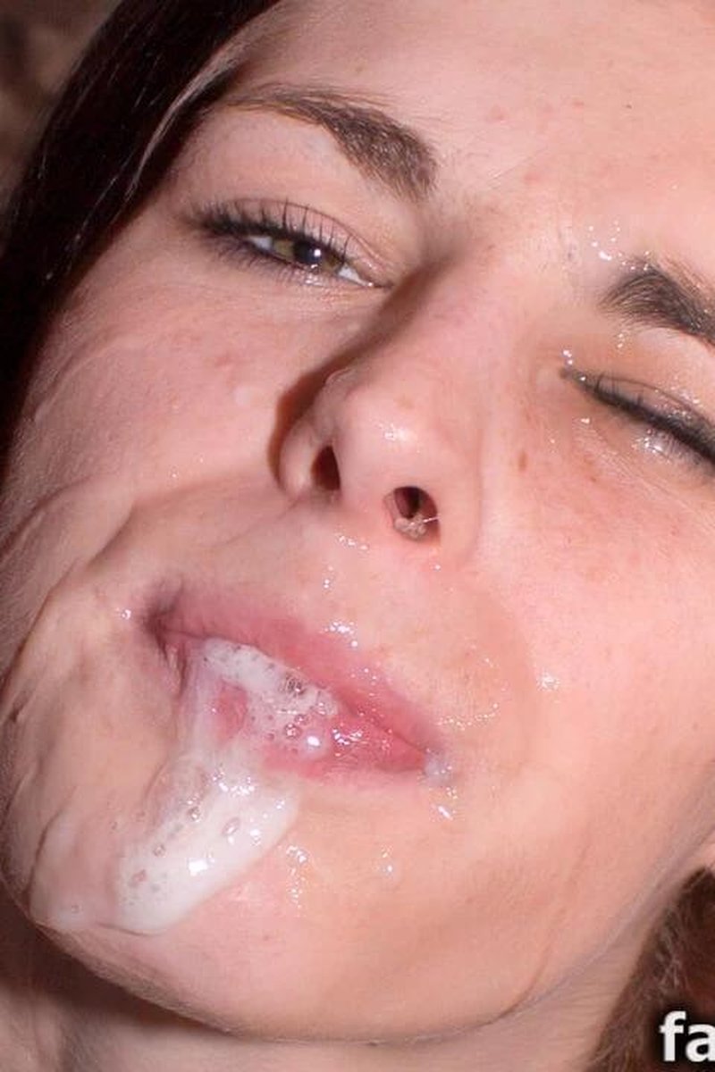 Facialcasting - Mandy Slim - Screenshot 1 of 4 - Av1