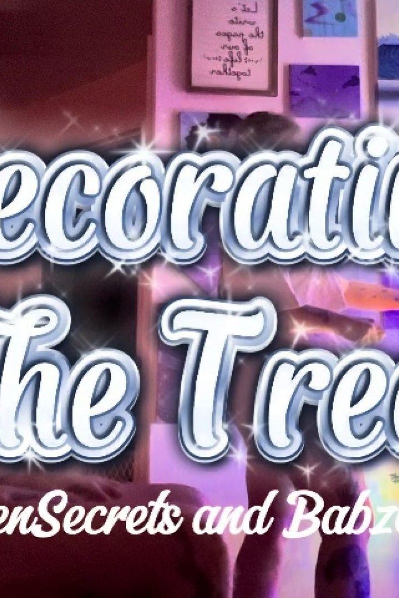 Decorating The Tree - Screenshot 1 of 4 - Amateur