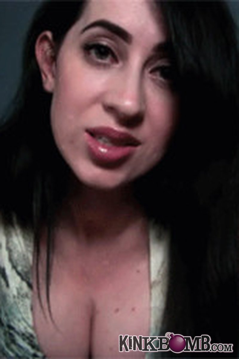 Mina Thorne: Trigger Training - Screenshot 1 of 4 - Femdom