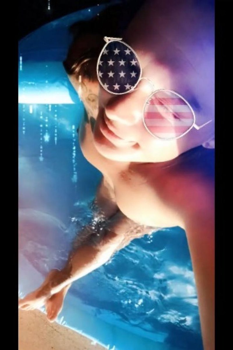 Just Sunbathing - Screenshot 1 of 4 - Big Tits