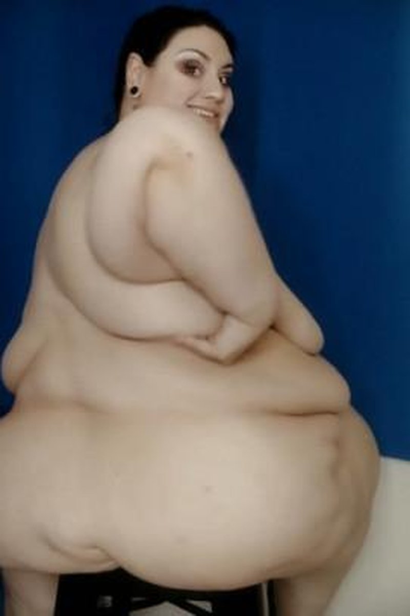 Bountiful Back Fat - Screenshot 1 of 4 - BBW
