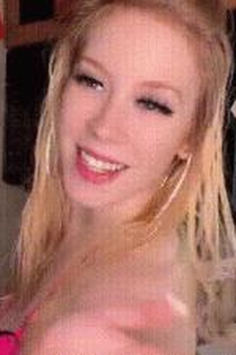 Stepdaddy Stepdaughter Date - Screenshot 1 of 4 - Adult Role Play