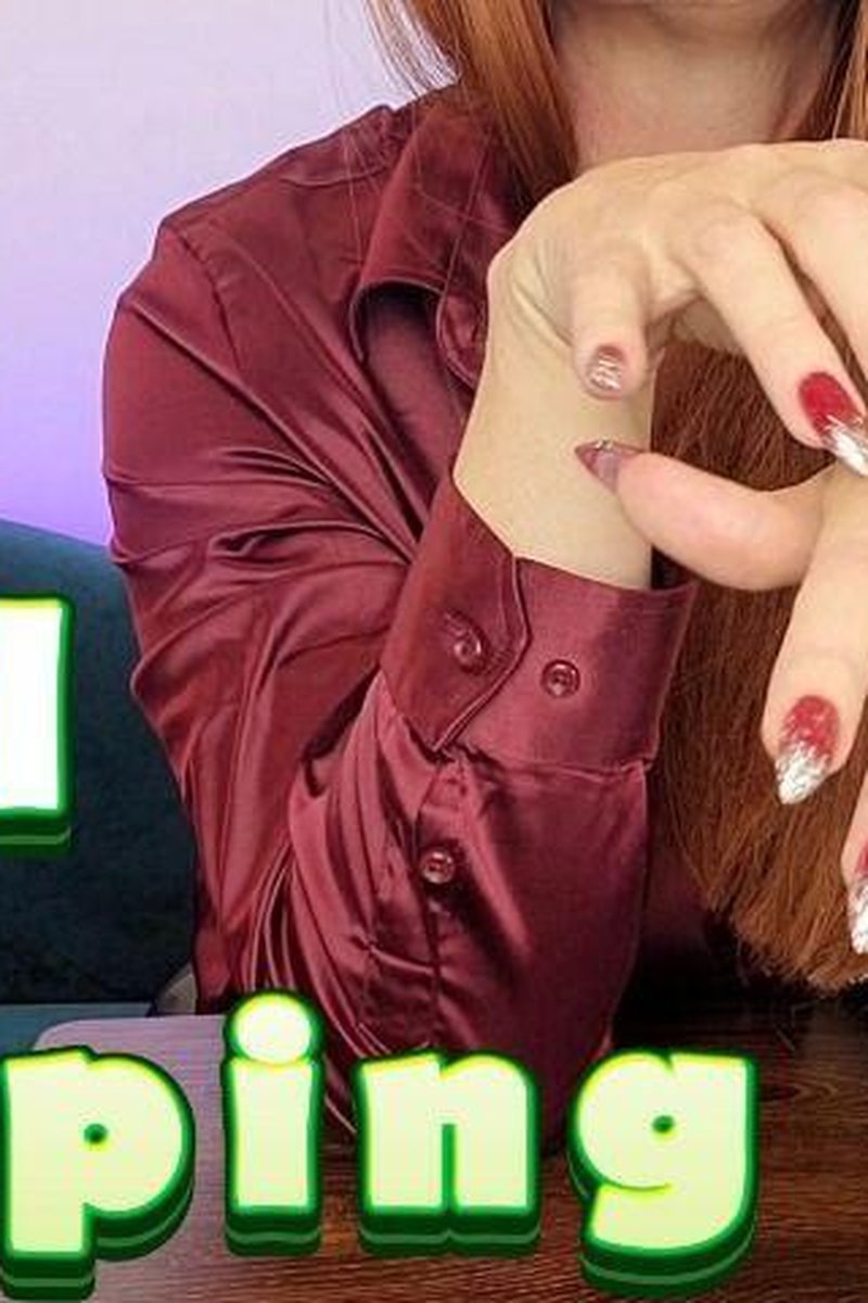 Nail Tapping - Screenshot 1 of 4 - Fake Nails