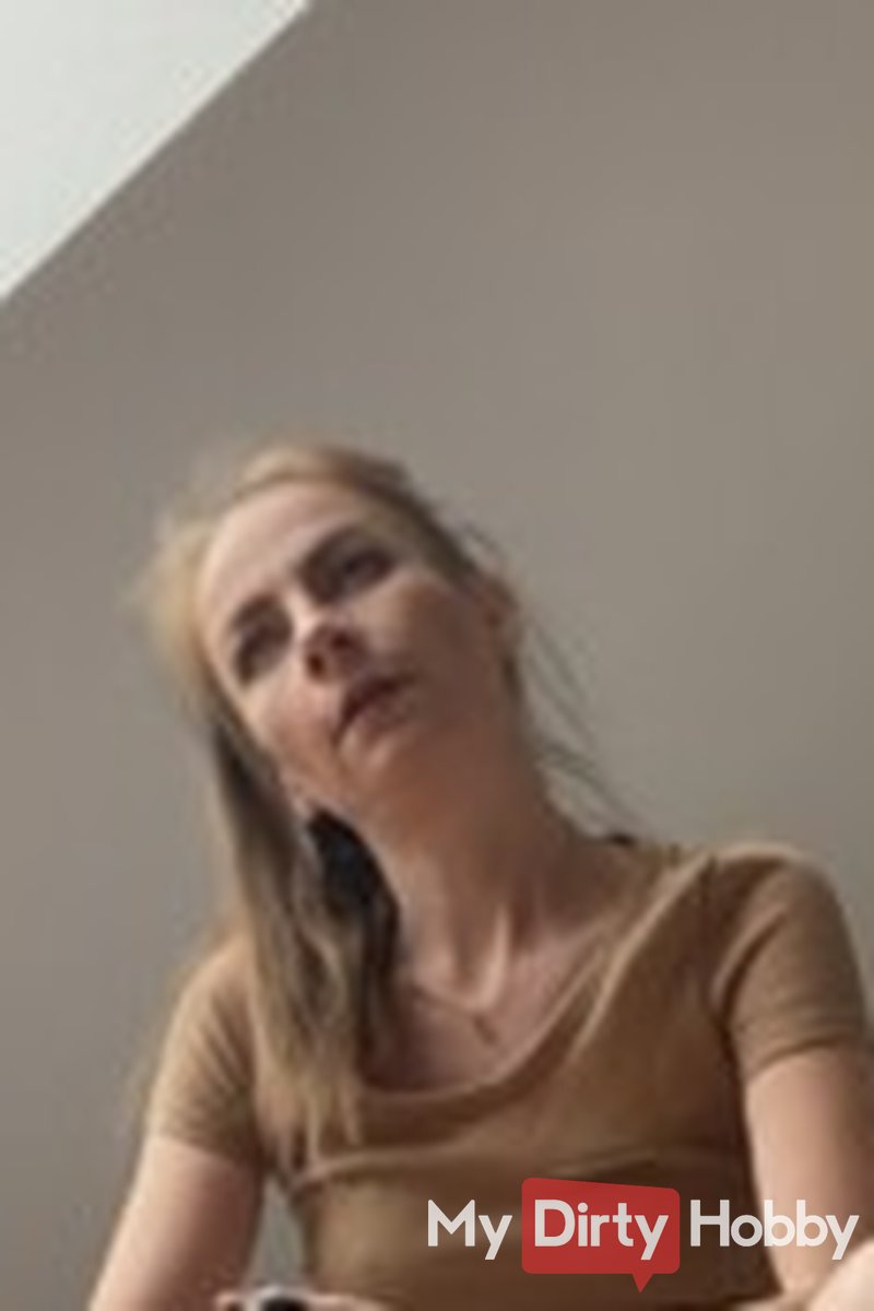 Pissed - Screenshot 1 of 4 - MAGDALENAXXS