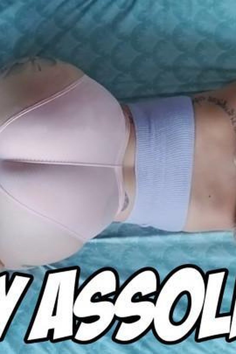 Stinky Assolution - Screenshot 1 of 4 - Ass Worship