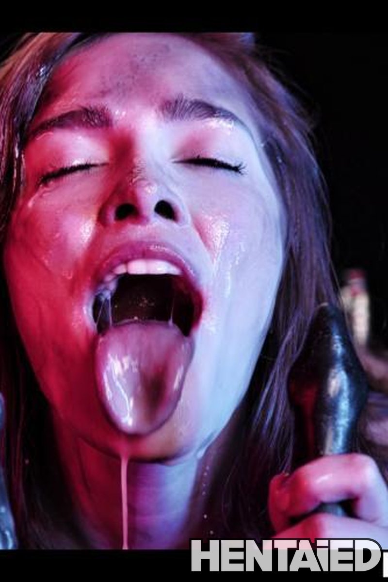 Jia Lissa In: Living Abroad - Screenshot 1 of 4 - Blowjob
