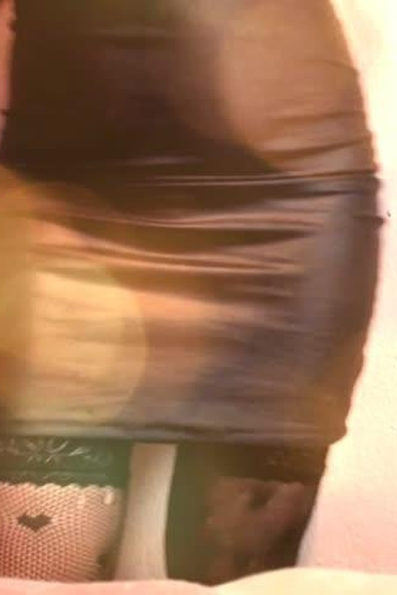Coquette - Screenshot 1 of 4 - Dancing