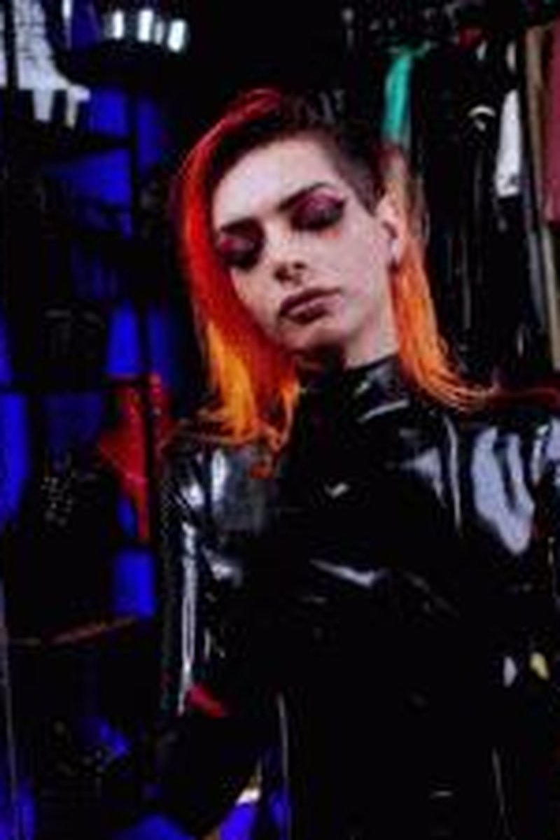 Slave Training Habit - Screenshot 1 of 4 - Domination