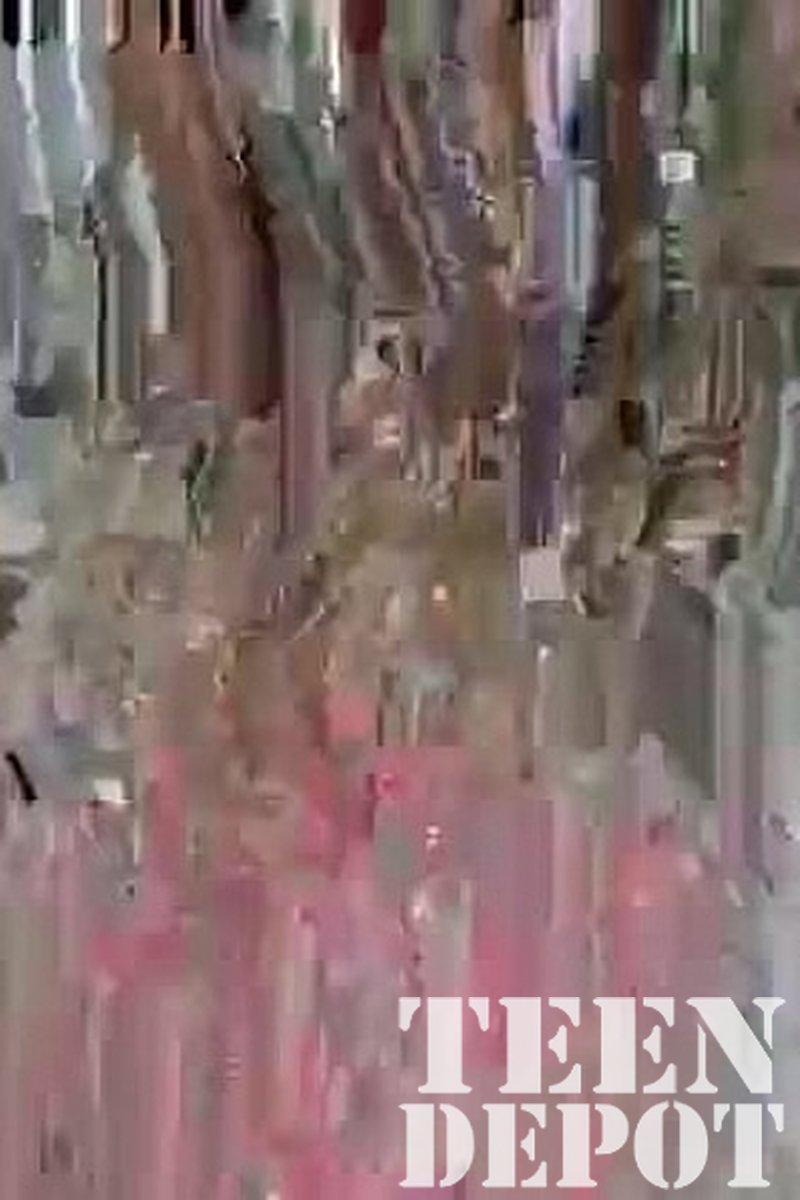 Sara - Screenshot 1 of 4 - Teen (18-22)