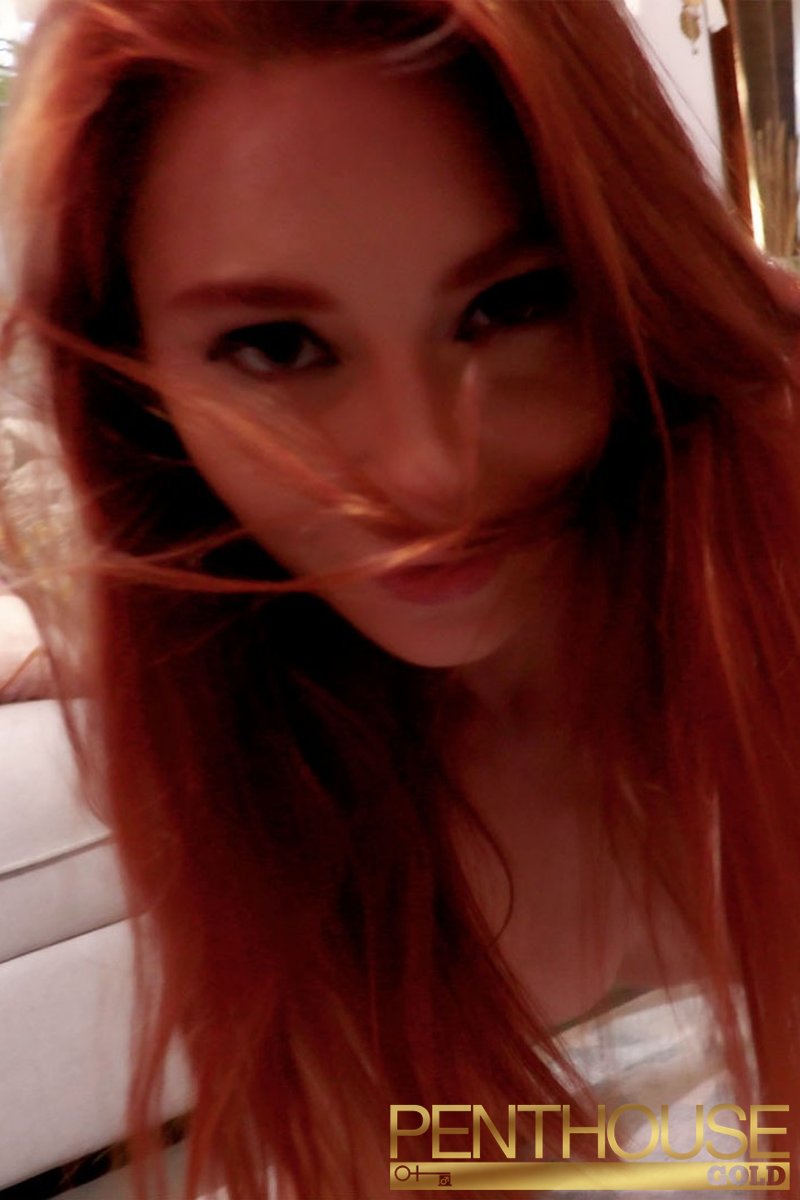 Phoenix - Screenshot 1 of 4 - Lingerie