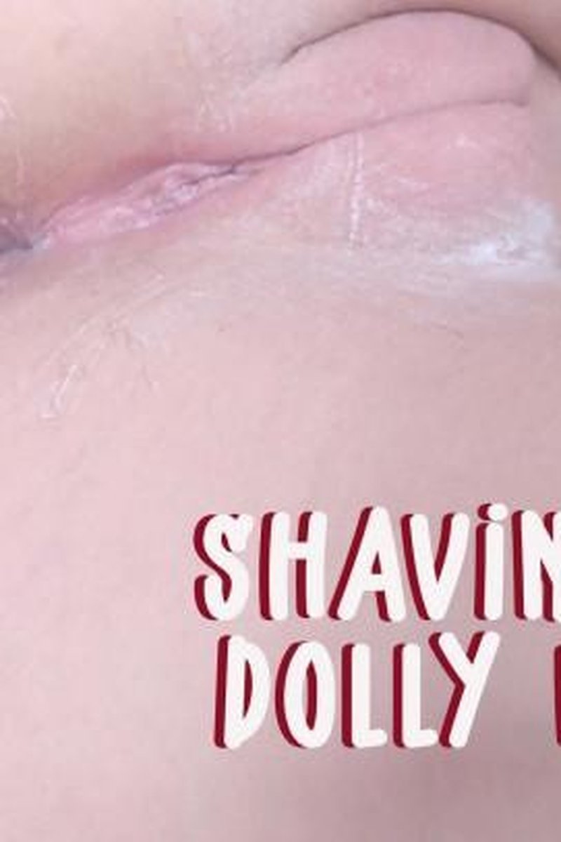 Shaving with Dolly Mattel - Screenshot 1 of 4 - Fetish