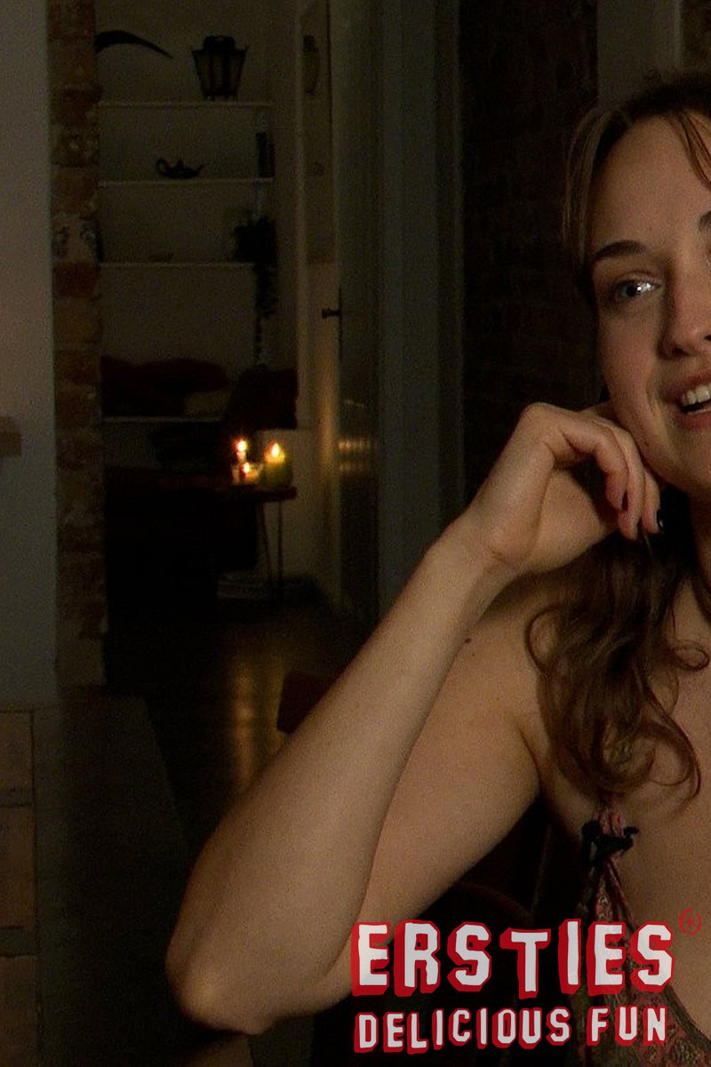 Interview - Screenshot 1 of 4 - European