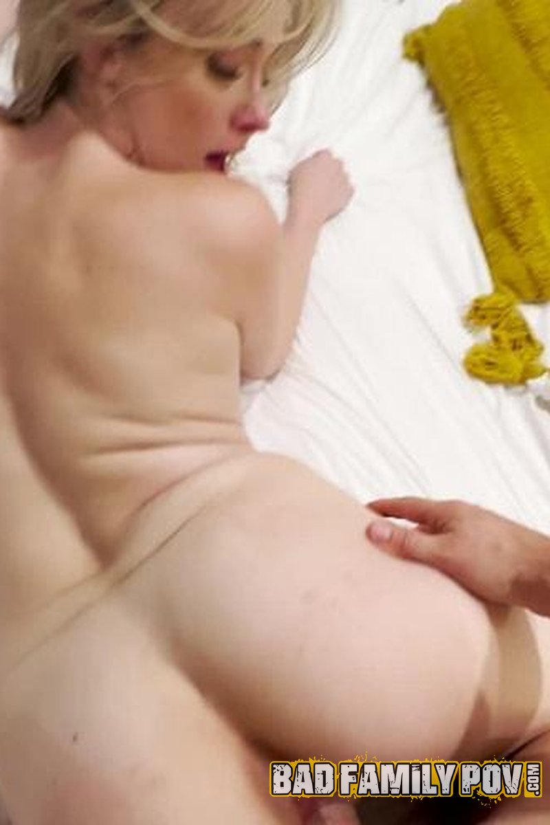 Lindsey Lakes Rides Her Stepson's Massive Cock - Screenshot 1 of 4 - Big Dick