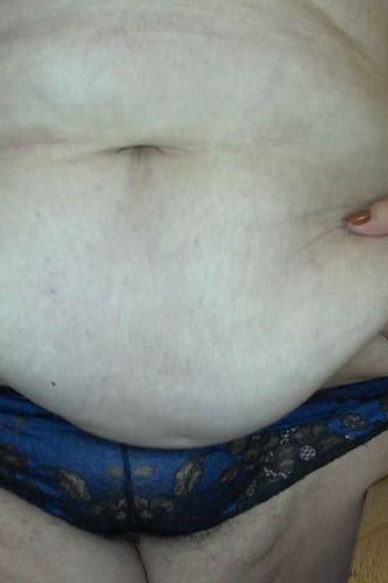 Belly Dropping - Screenshot 1 of 4 - BBW