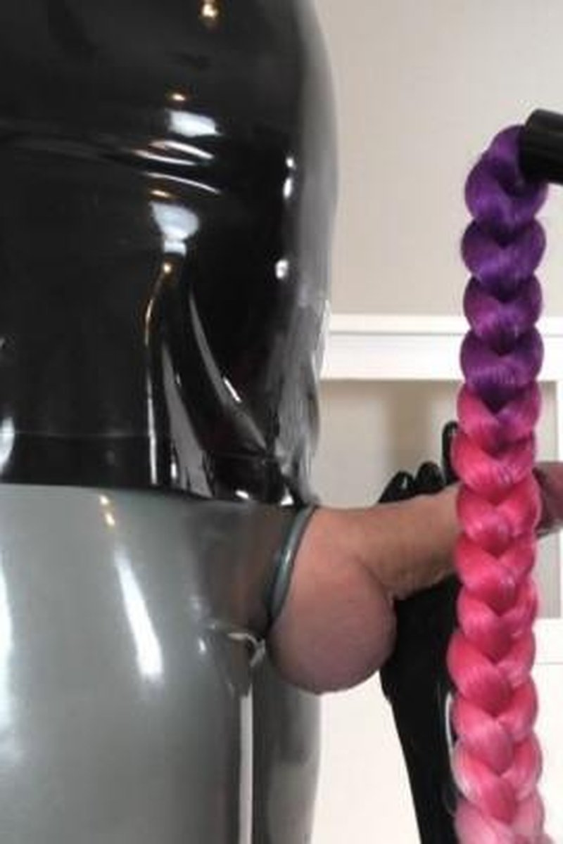 Rubberdoll Blowjob Teaser - Screenshot 1 of 4 - Blowjob