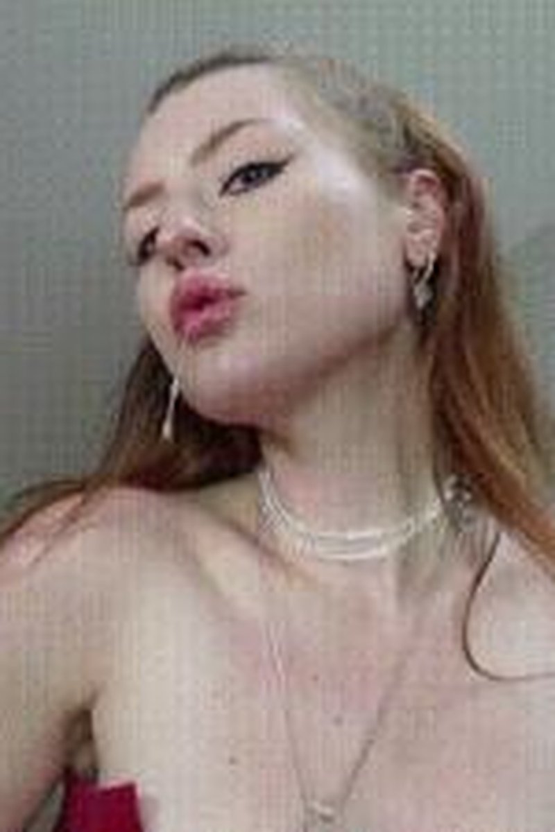 Spit Compilations - Screenshot 1 of 4 - Babes