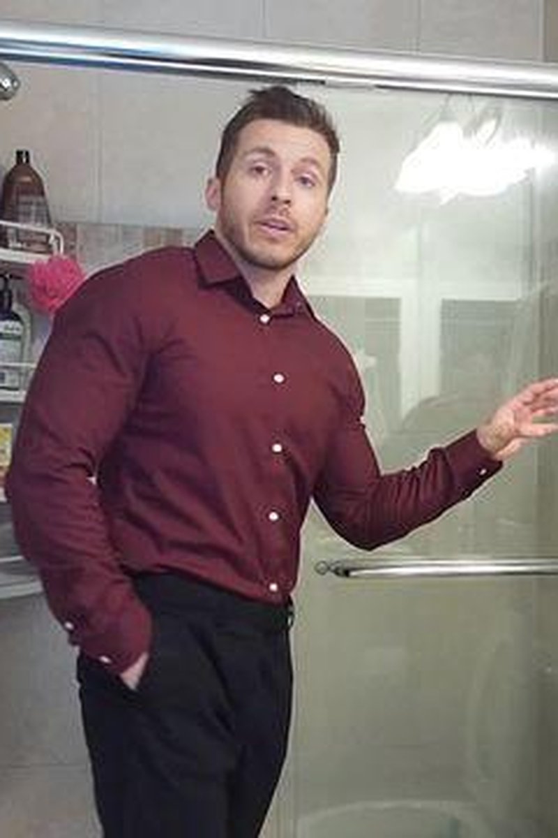 Real Estate - Screenshot 1 of 4