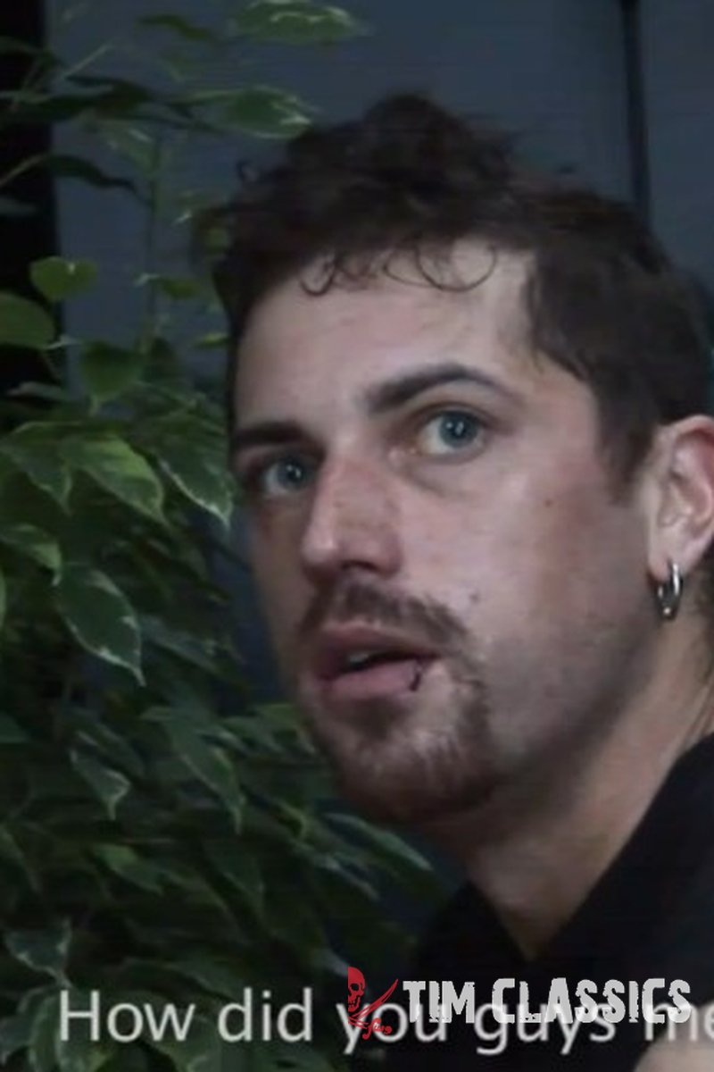 Bonus - Mark Interview - Screenshot 1 of 4