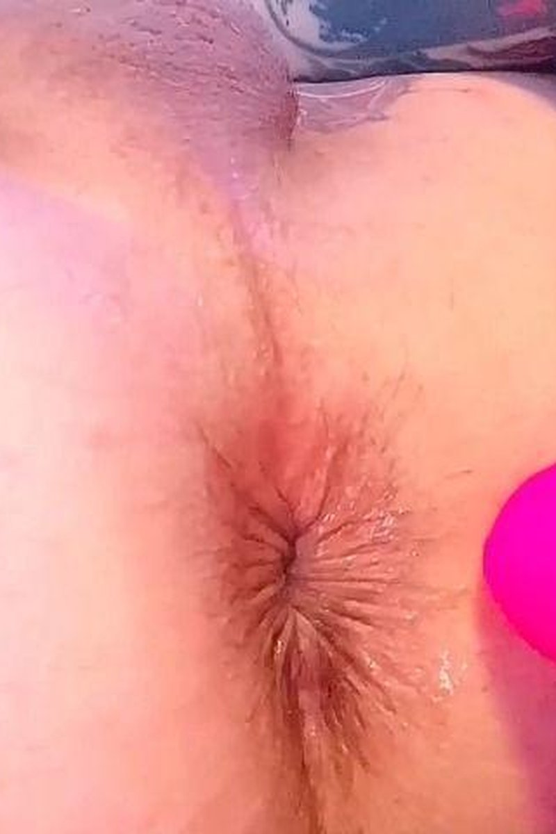 Buttholey Mary - Screenshot 1 of 4 - Anal