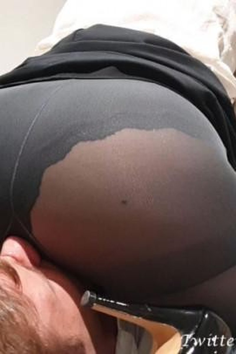 Ass Aversion Therapy - Screenshot 1 of 4 - Farting