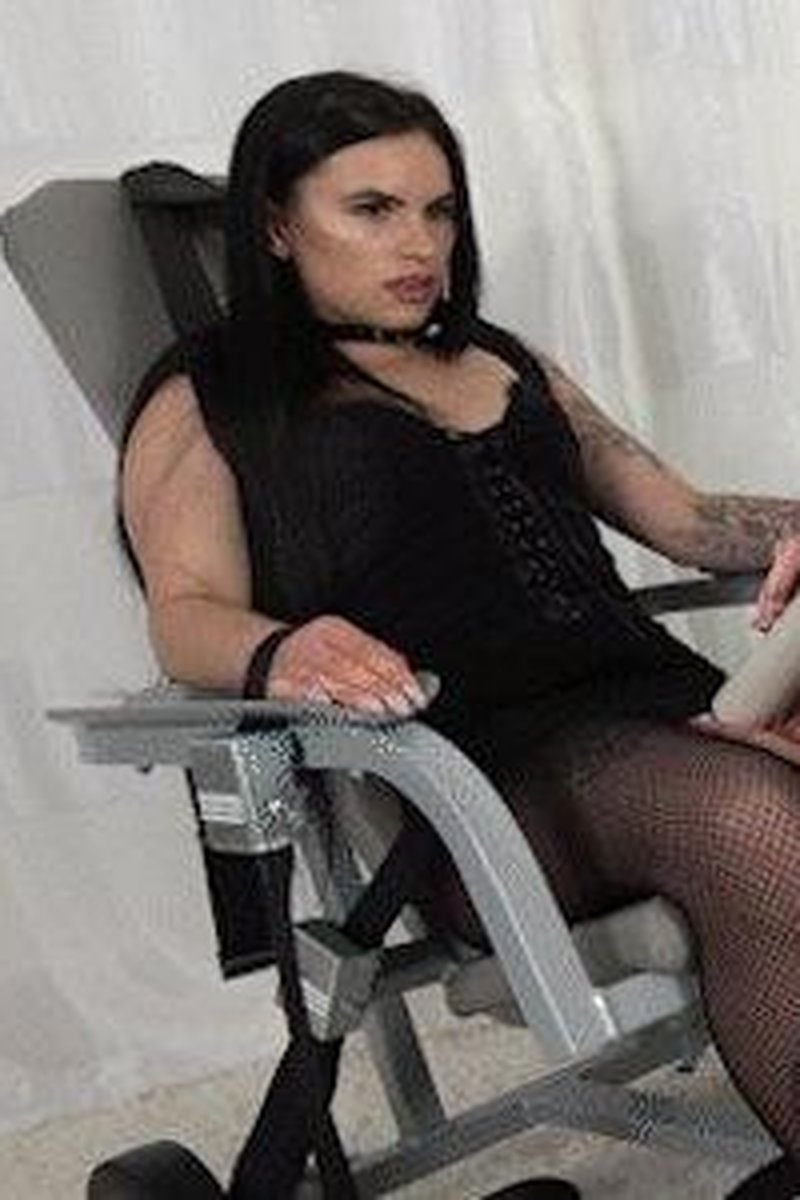 Denying Allison - Screenshot 1 of 4 - Femdom