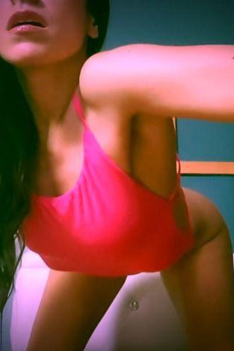 Silly Pit Lover - Screenshot 1 of 4 - Armpit Fetish