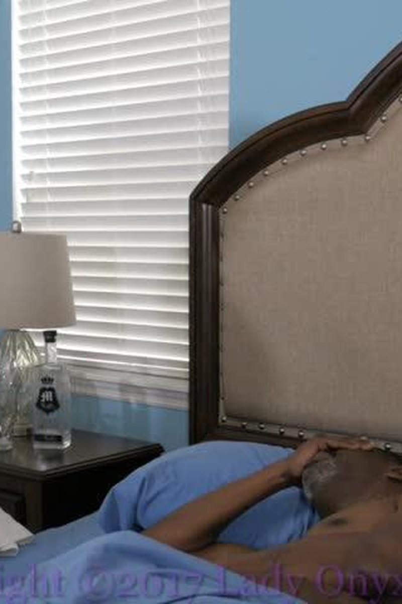 The Incentive - Screenshot 1 of 4 - Big Dick
