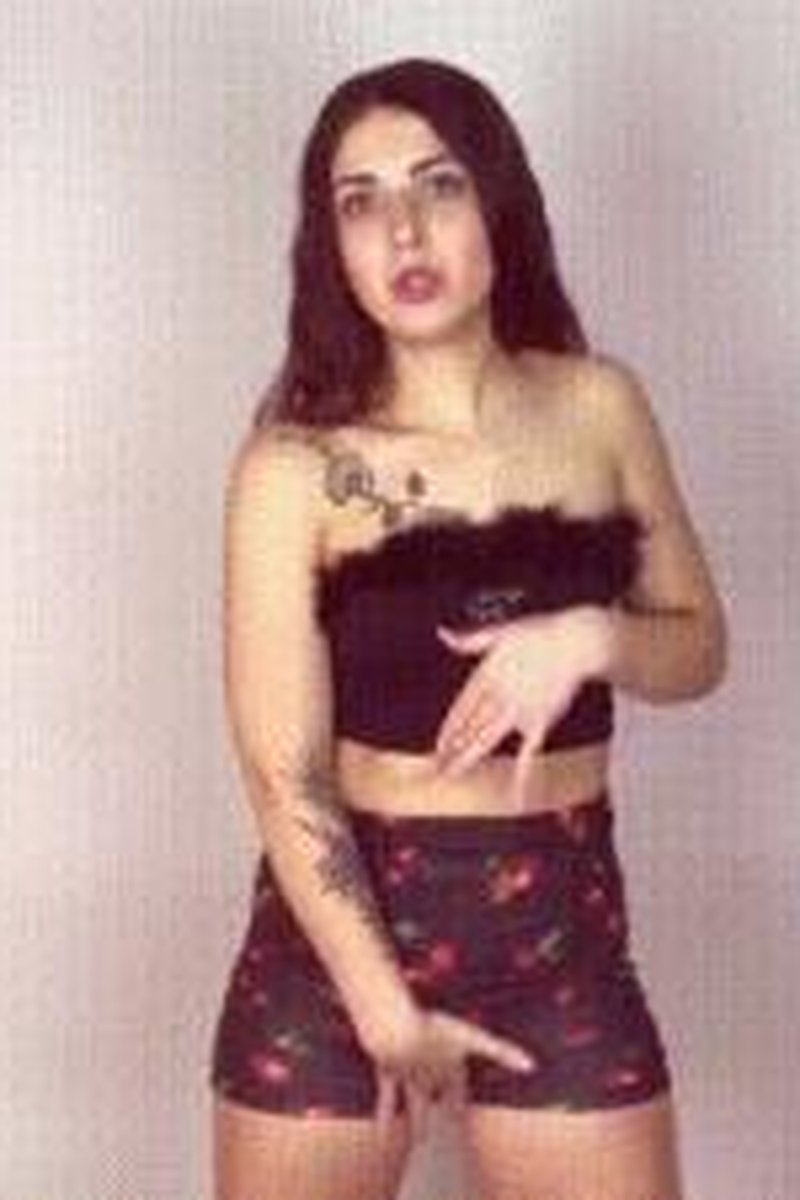 Very Cherry Addicted - Screenshot 1 of 4 - Addiction Fetish