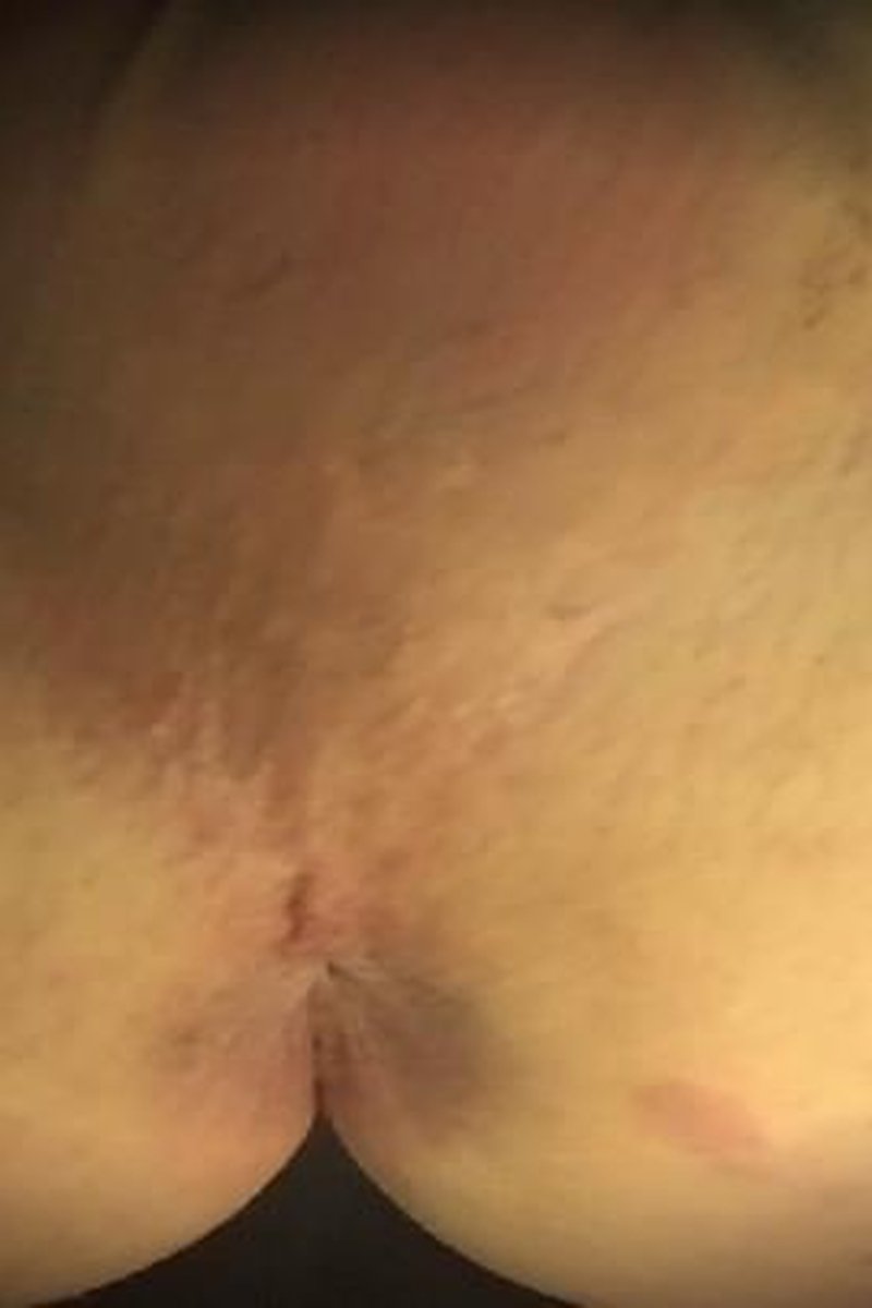 Soft Wank - Screenshot 1 of 4 - Anal