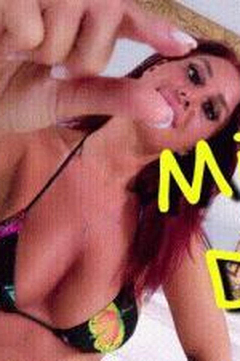 Micro Dick - Screenshot 1 of 4 - Bitch