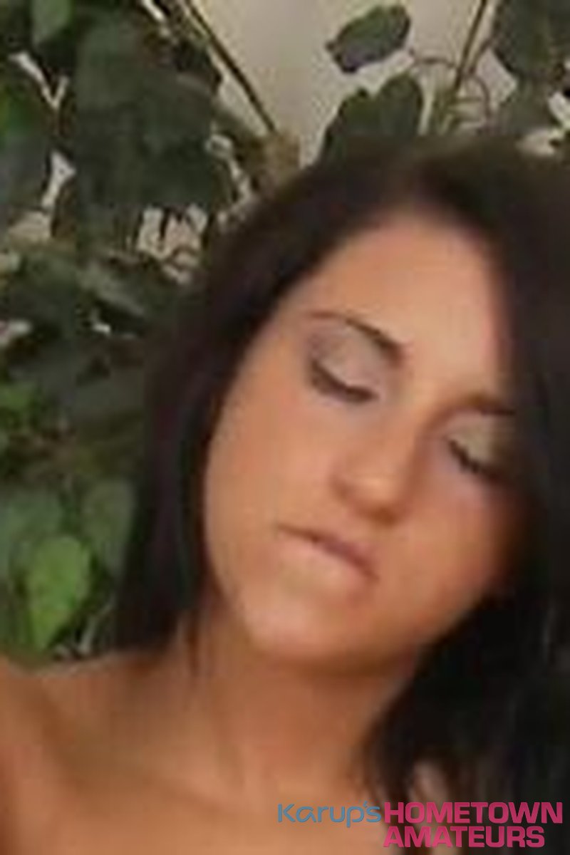 Bailey - Screenshot 1 of 4 - Bailey Rossi