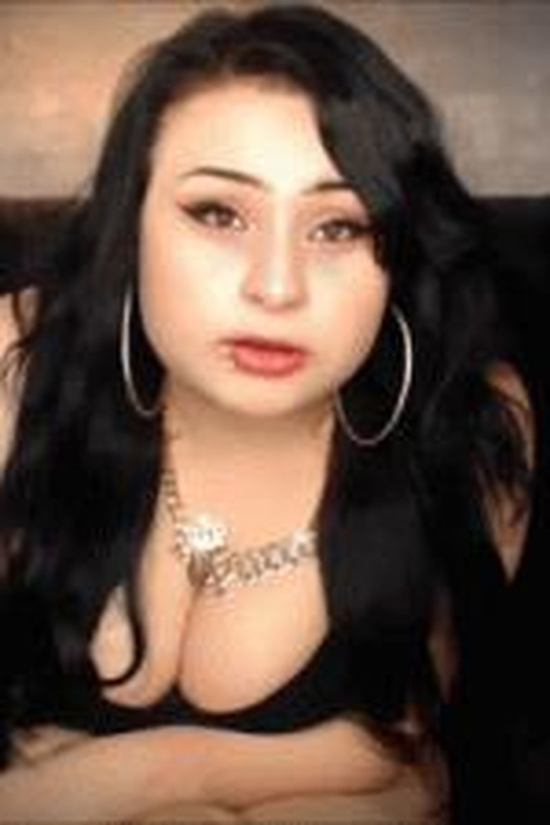 Tiny Dick Energy - Screenshot 1 of 4 - Femdom