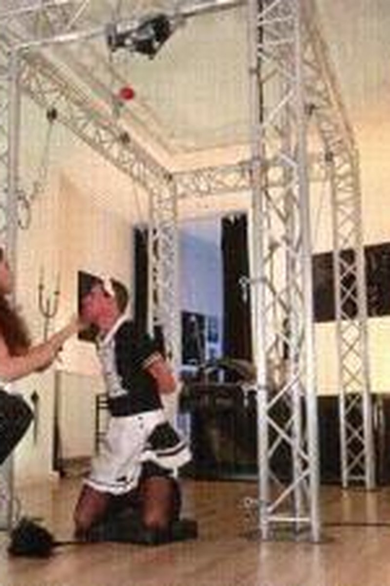 Bad Slapping - Screenshot 1 of 4 - Corporal Punishment Fantasy