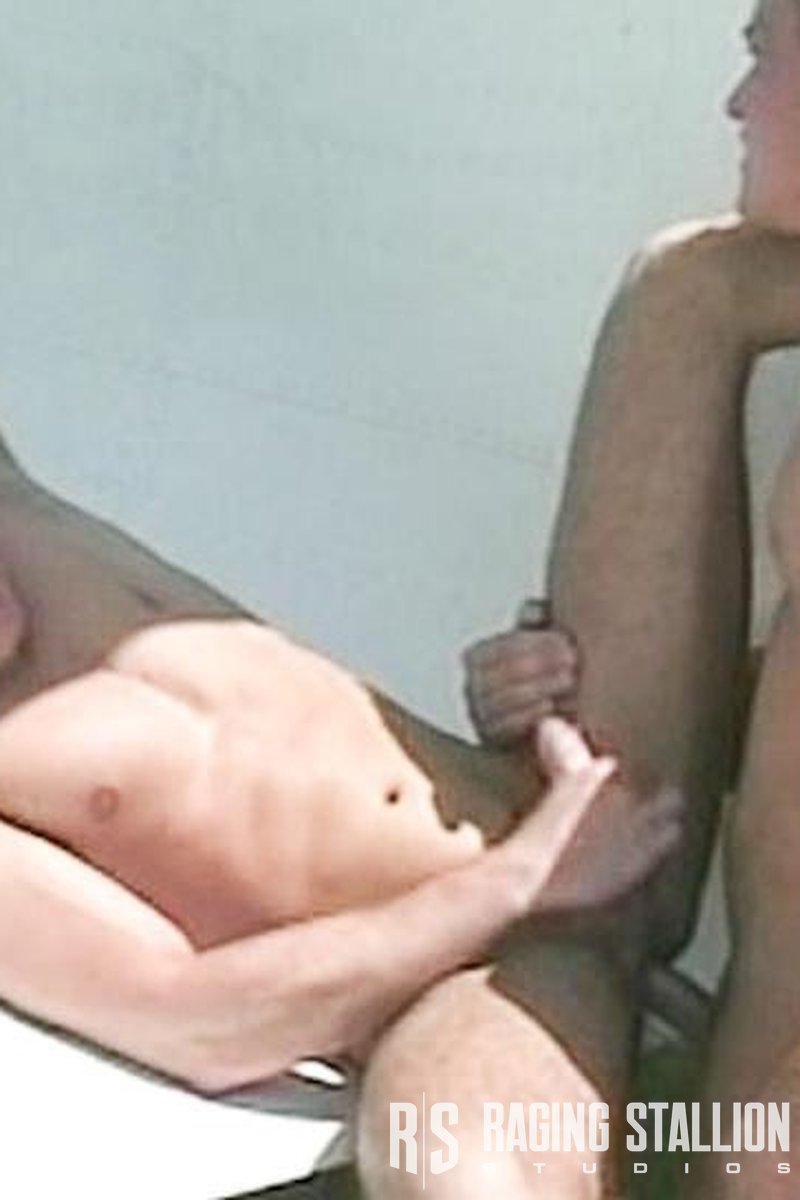 Border Patrol - Screenshot 1 of 4 - Anal