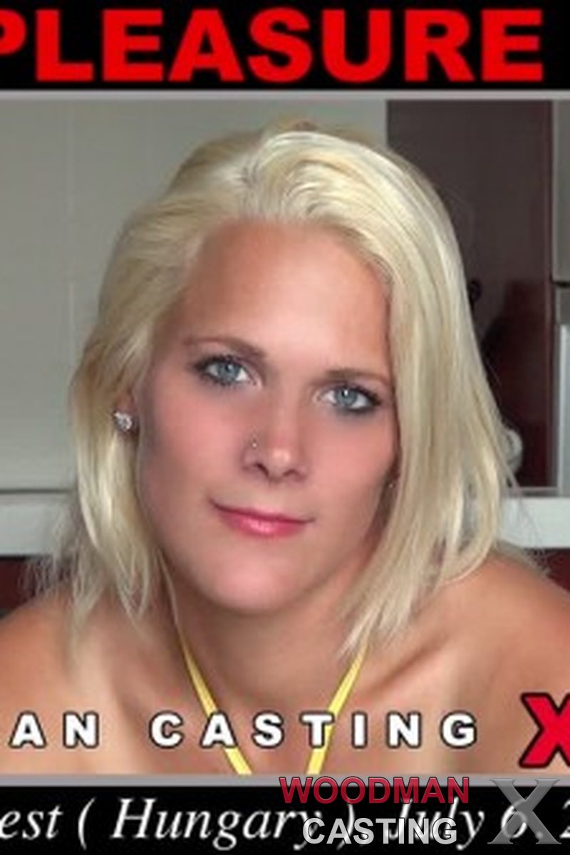 Debby Pleasure Casting - Screenshot 1 of 4 - Androgyn