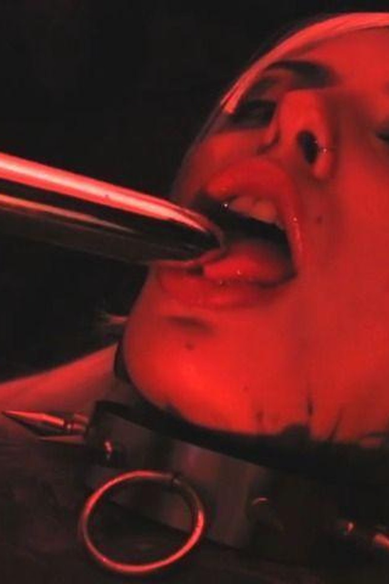 Evil Babe - Screenshot 1 of 4 - Blonde Hair (Female)