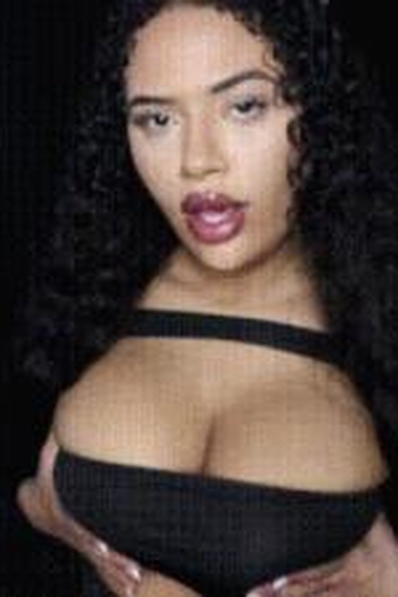 Rinsed - Screenshot 1 of 4 - Big Tits