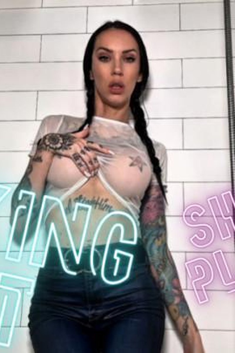 Soaking Wet - Screenshot 1 of 4 - Ass Fetish