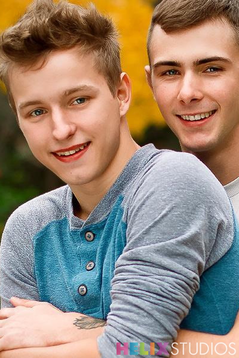 Tumbling Twinks - Screenshot 1 of 4 - American